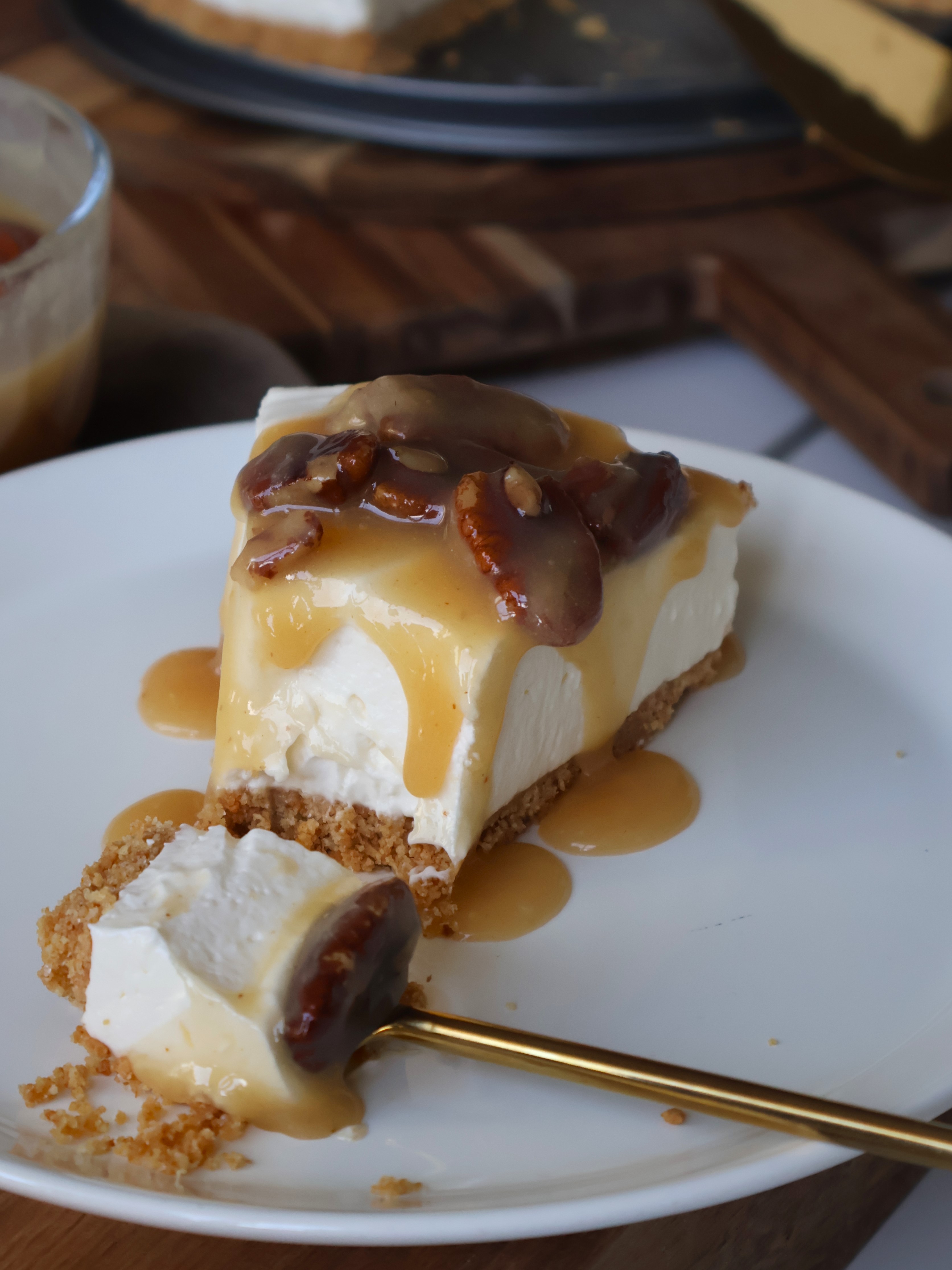 pecan-salted-caramel-cheesecake.JPG